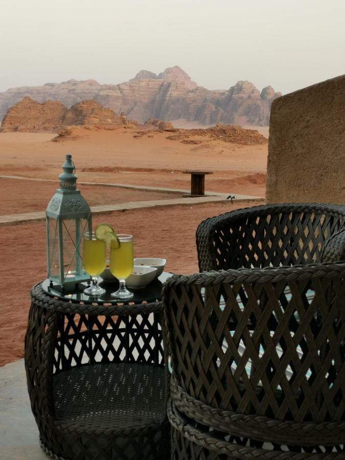 Zeina Desert Lodge Вади Рум Екстериор снимка