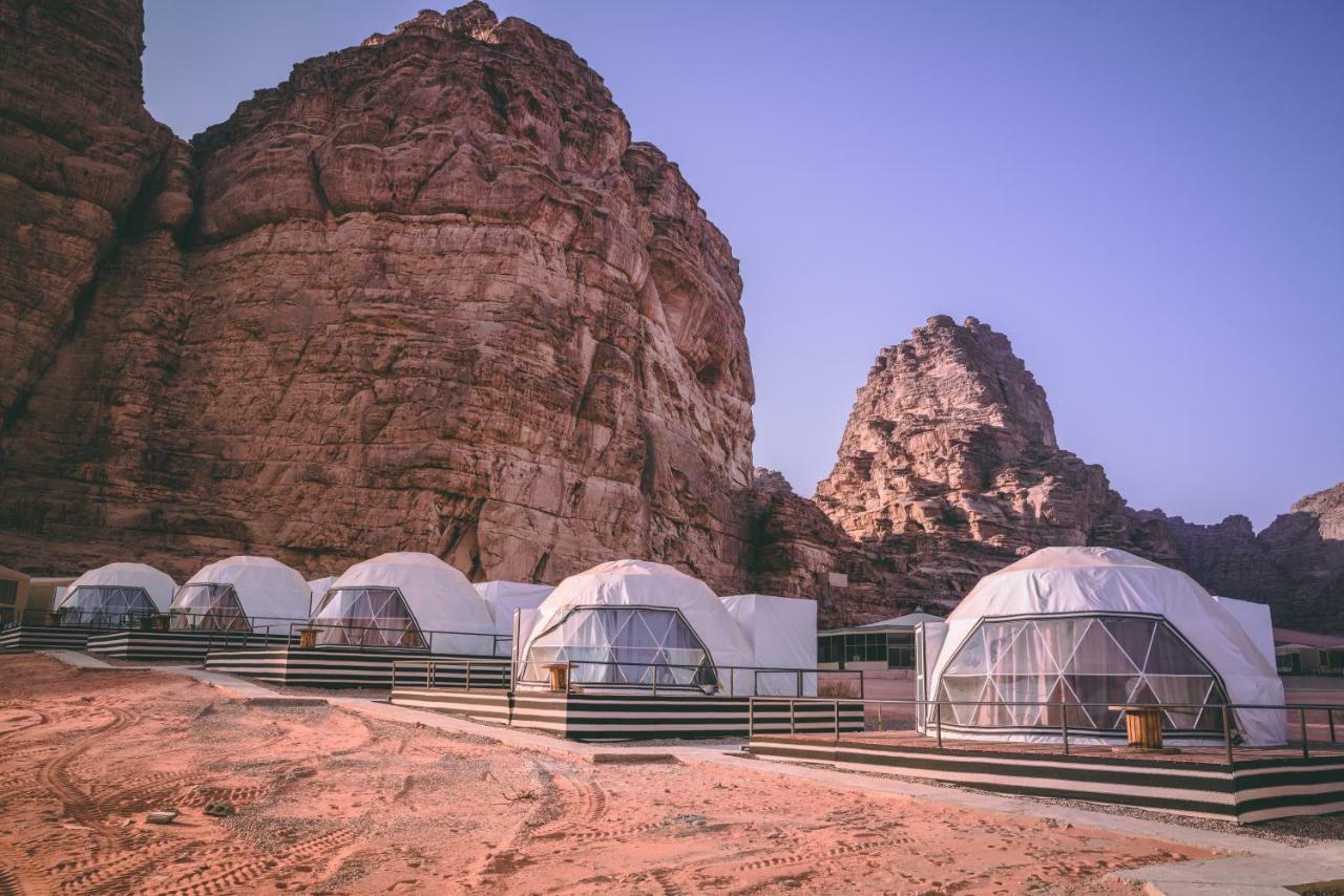 Zeina Desert Lodge Вади Рум Екстериор снимка