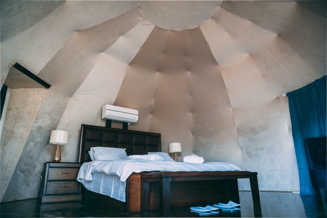 Zeina Desert Lodge Вади Рум Екстериор снимка