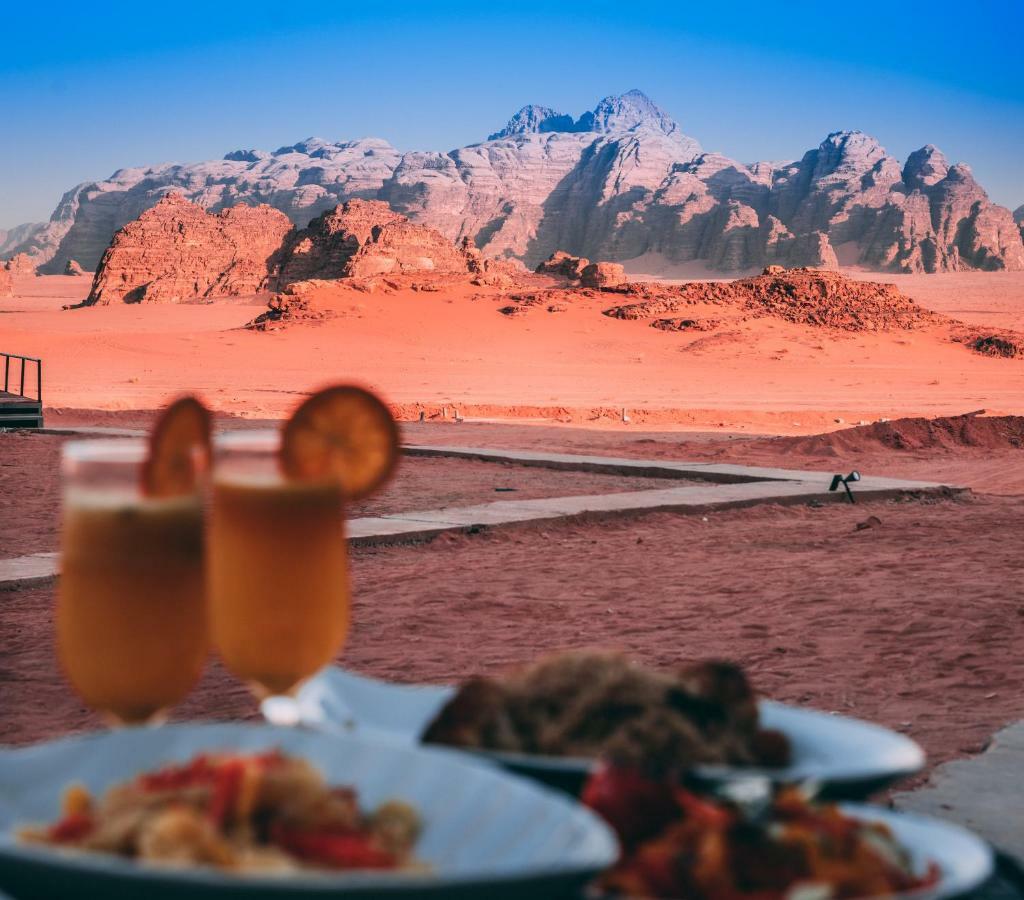 Zeina Desert Lodge Вади Рум Екстериор снимка
