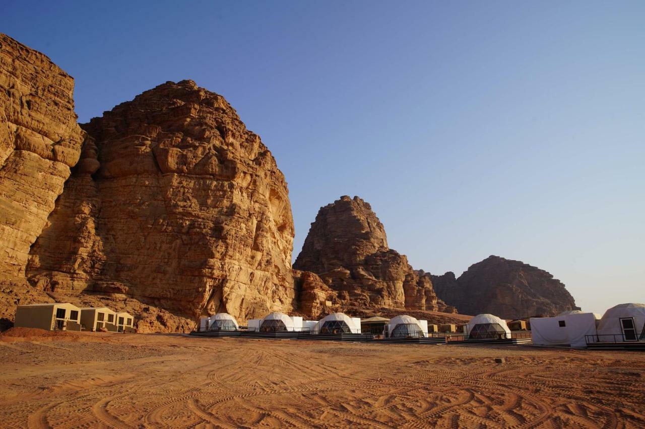 Zeina Desert Lodge Вади Рум Екстериор снимка